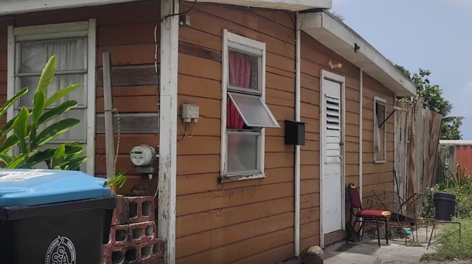 Picture of robbery victim's house.